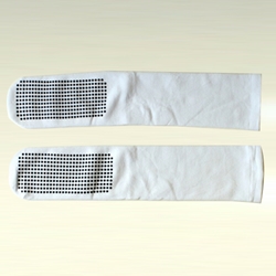 Deluxe VERY LARGE White Long Non Slip Socks (per pair)