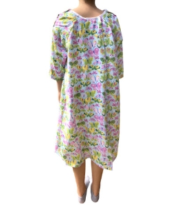 Ladies 100% Cotton Patient Gowns 3/4 Sleeves Shoulder Snaps and IV Pocket - Imported - 2202PK-S/M-PNK
