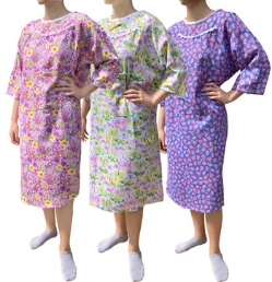 Ladies 100% Cotton Patient Gowns 3/4 Sleeves Shoulder Snaps and IV Pocket - Imported - 2202PK-S/M-PNK